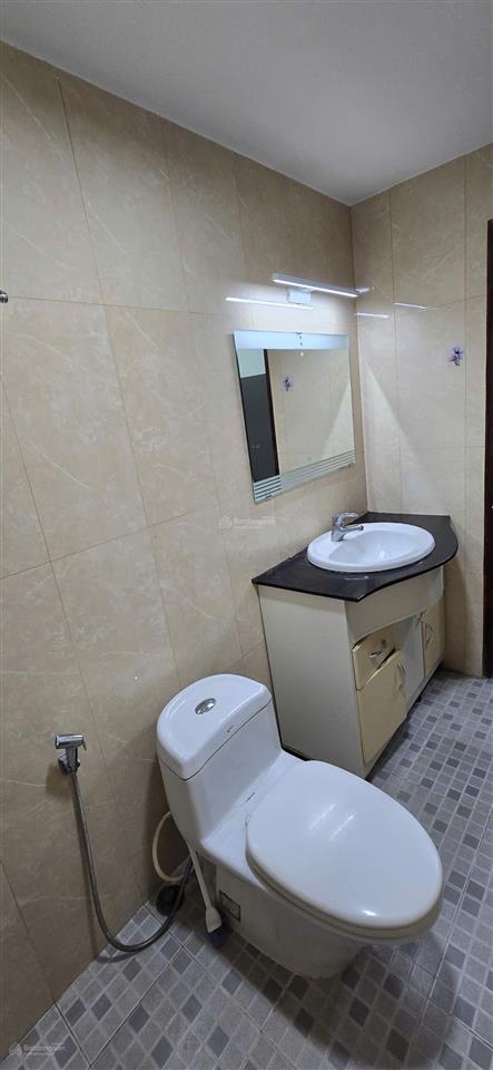 Cho thuê phòng 23m2 cạnh trường đại học marketing, gần kcx tân thuận, q7  0987 899 ***
