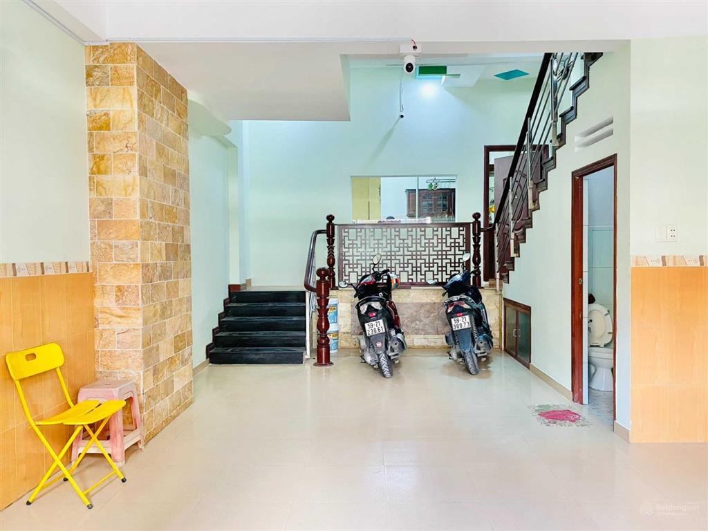 Cho thuê phòng 23m2 cạnh trường đại học marketing, gần kcx tân thuận, q7  0987 899 ***