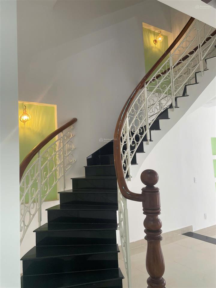 Bán nhà đường 12m khu đồng diều phường 4 quận 8. dt 4x20m, 2 lầu, sổ hồng, giá 15,5 tỷ