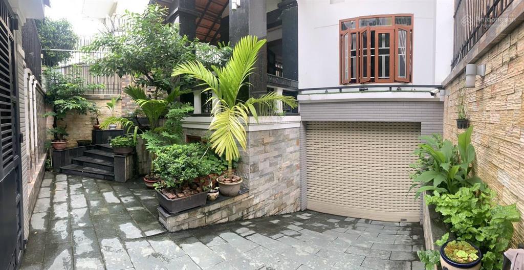 Bán nhà biệt thự góc 2mt khu đồng diều, phường 4, quận 8. dt 12x20m, 2 lầu, sân thượng, giá 35 tỷ