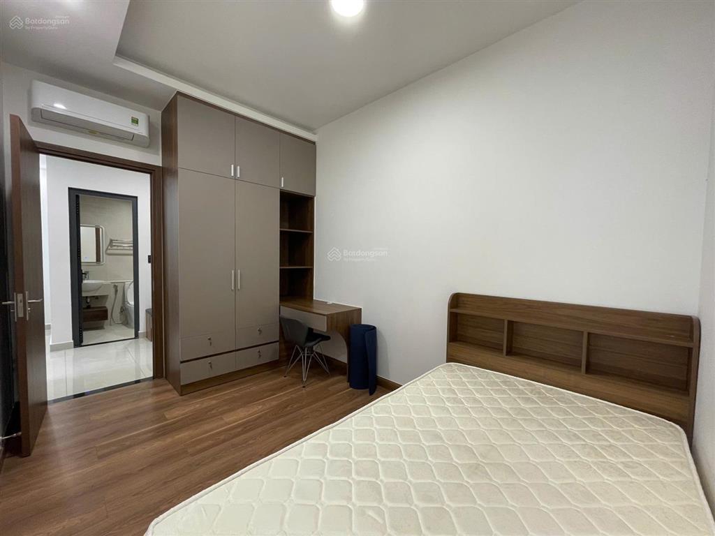 Căn hộ q7 saigon riverside 2pn có nội thất cho thuê giá 11tr/tháng . 0909 448 *** thu hiền