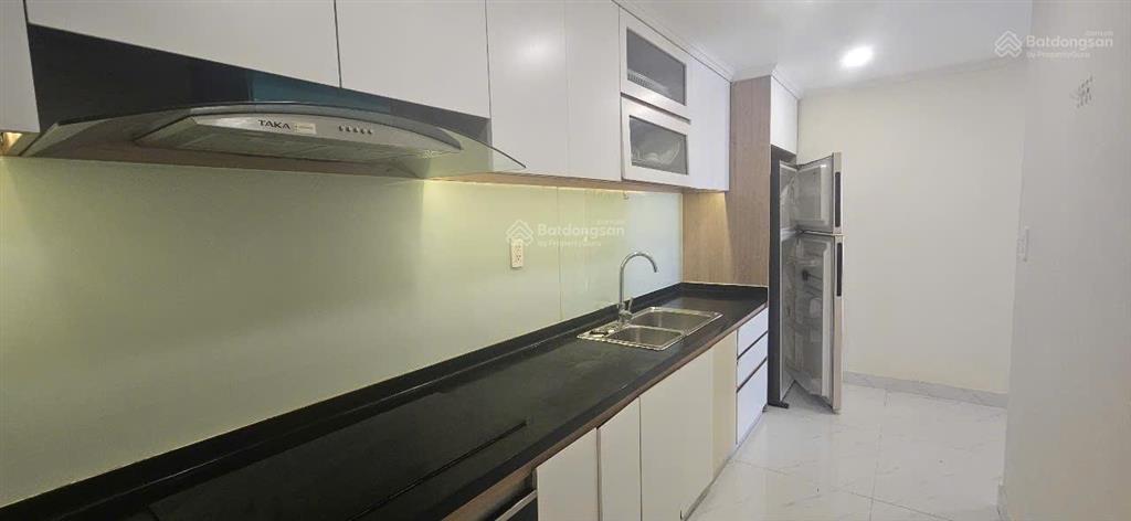 Căn hộ cosmo city 121m2 căn góc có đủ đồ điện giá 14tr5/tháng  0909 448 *** thu hiền