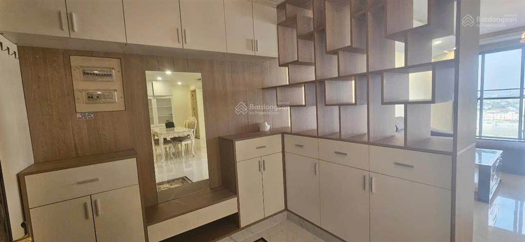 Căn hộ cosmo city 121m2 căn góc có đủ đồ điện giá 14tr5/tháng  0909 448 *** thu hiền