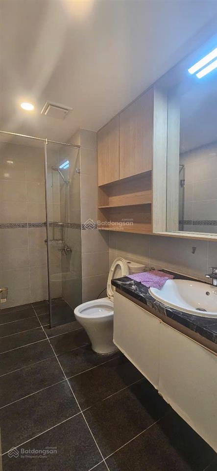 Căn hộ cosmo city 121m², gần đủ nội thất, căn góc, giá thuê 14tr5/tháng.  0909 448 *** hiền