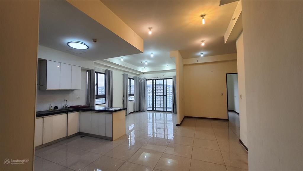 Cho thuê căn hộ docklands nhà trống 96m² căn góc.  0909 448 *** thu hiền.