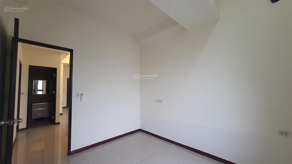 Cho thuê căn hộ docklands nhà trống 96m² căn góc.  0909 448 *** thu hiền.
