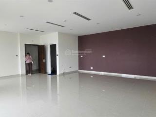 Văn phòng golden king lầu cao view lý tưởng giá 12tr/tháng.