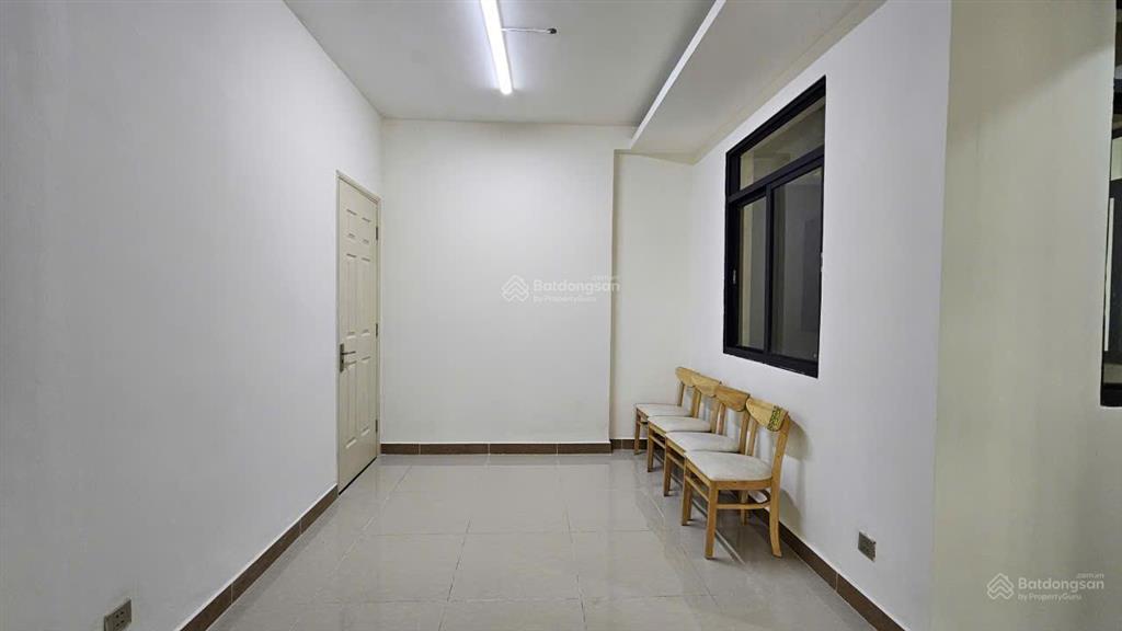Cho thuê đa dạng nhiều căn hộ era town 161m2 nhà vừa sơn mới sạch sẽ.  0909 448 *** thu hiền