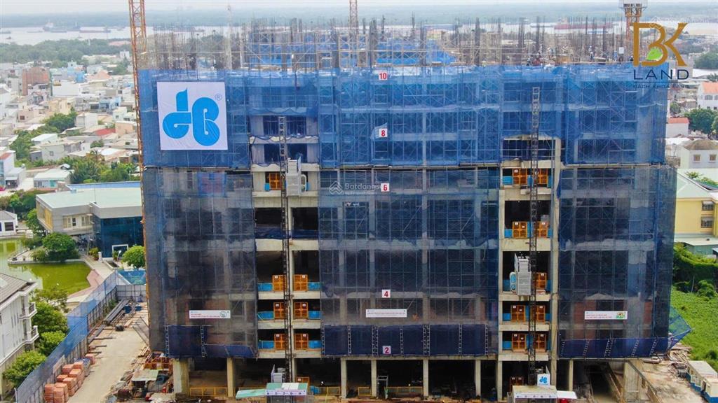 Giỏ hàng độc quyền 20 căn hoa hậu . booking sớm để được ưu tiên chọn căn.  0909 920 ***