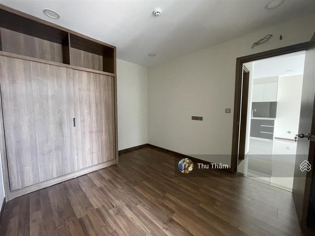 Cho thuê căn hộ 2pn de capella, căn góc nhà mới đẹp, nhận nhà ở ngay chỉ 15 triệu!  0908 155 ***