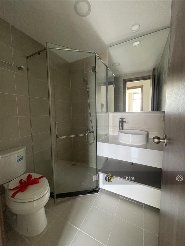 Bán căn hộ 2 phòng ngủ 86m2, thiết kế dẹp có đảo bếp view lương định của giá 100tr/m2  0908 155 ***