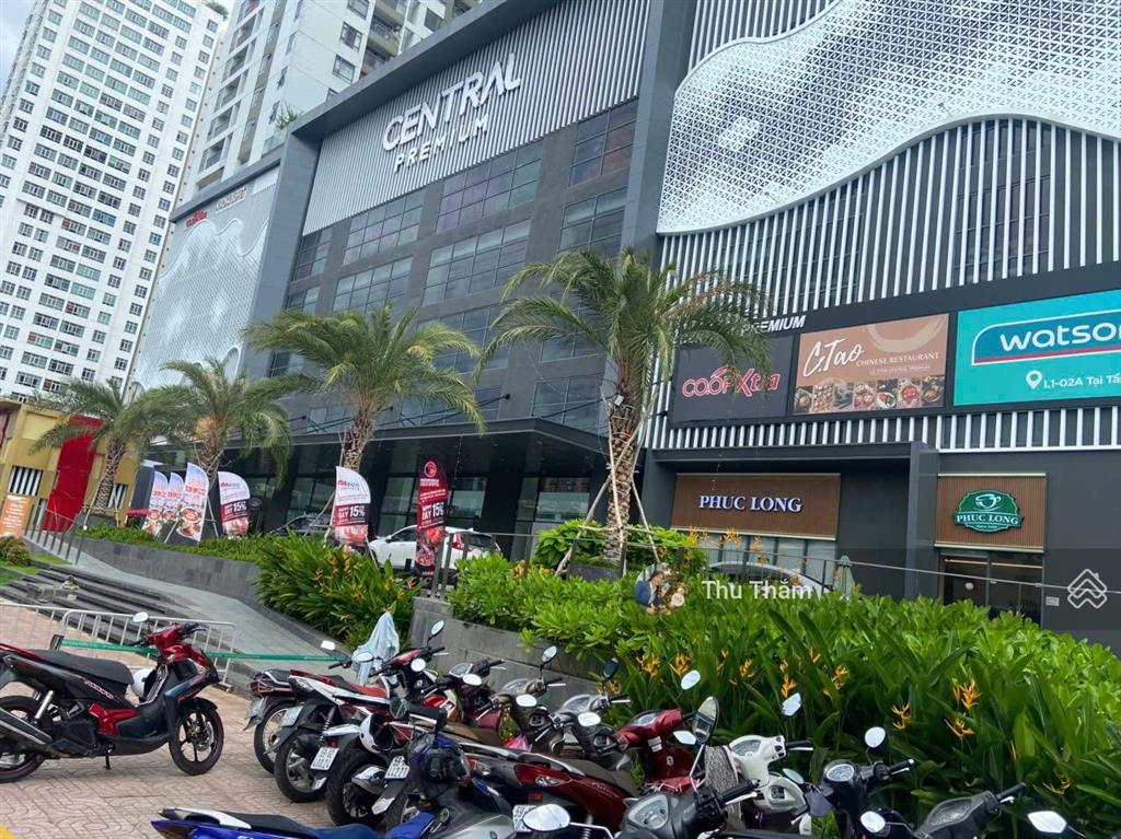 Hot! bán officetel central premium, 36m2, căn góc nhà mới đẹp, view công viên hồ bơi giá 2,6 tỷ