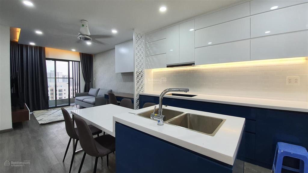 Bán căn hộ 2 phòng ngủ, full nội thất nhà mới đẹp, 89m2, giá 8 tỷ,  0908 155 ***