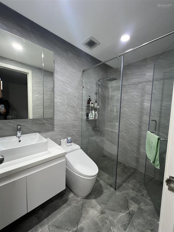 Bán căn hộ chung cư de capella, đã có sổ hồng, dt 89m2 full nội thất, giá 8 tỷ  0908 155 ***