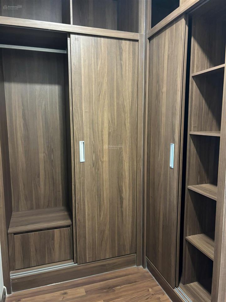 Hot! cho thuê căn hộ 2 phòng ngủ chung cư de capellla, 89m2, full nội thất, view landmark 81!