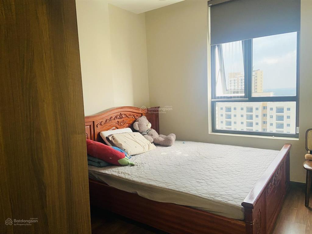 Bán căn hộ 3 phòng ngủ de capella, nhà full nội thất, đã có sổ hồng, view bitexco, landmark !