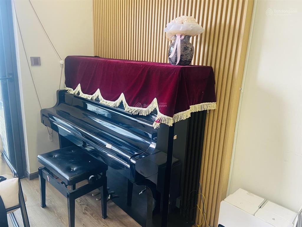 Bán căn hộ 3 phòng ngủ de capella, nhà full nội thất, đã có sổ hồng, view bitexco, landmark !