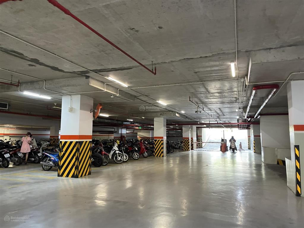 Bán căn hộ 3pn, 95m2 full nội thất, đã có sổ hồng  0908 155 ***