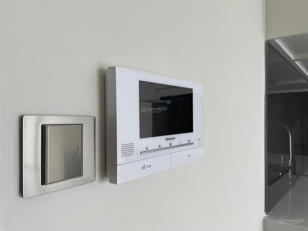 Bán căn hộ 3pn, 95m2 full nội thất, đã có sổ hồng  0908 155 ***