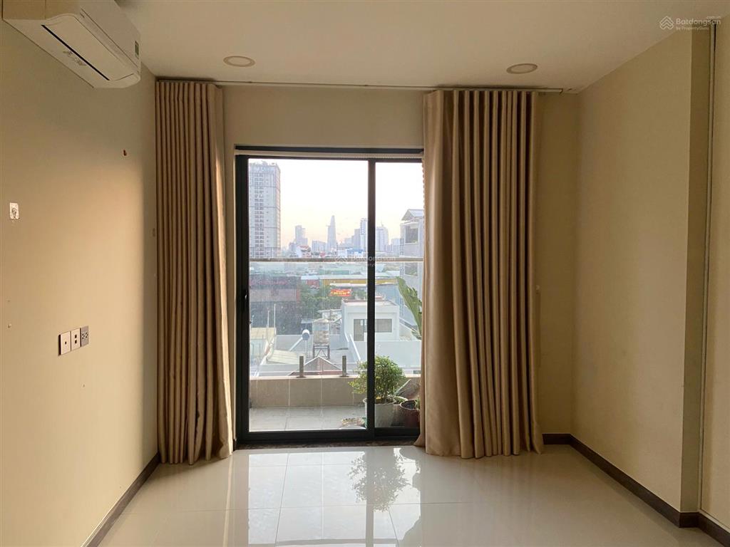 Cho thuê căn hộ 1 phòng ngủ chung cư de capella, 56m2, giá 12,5 triệu nhận nhà ở ngay  0908 155 ***