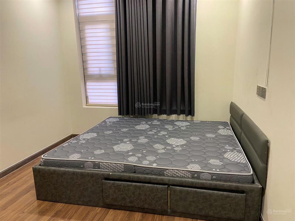 Cho thuê căn hộ 1 phòng ngủ chung cư de capella, 56m2, giá 12,5 triệu nhận nhà ở ngay  0908 155 ***