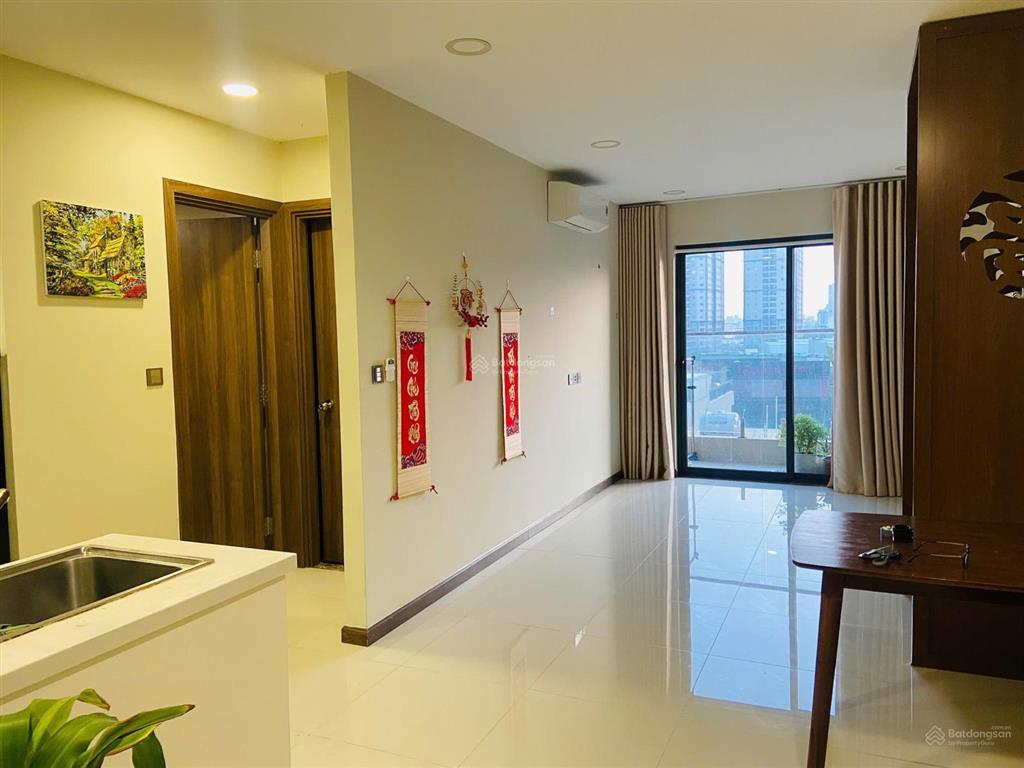 Cho thuê căn hộ 1 phòng ngủ chung cư de capella, 56m2, giá 12,5 triệu nhận nhà ở ngay  0908 155 ***