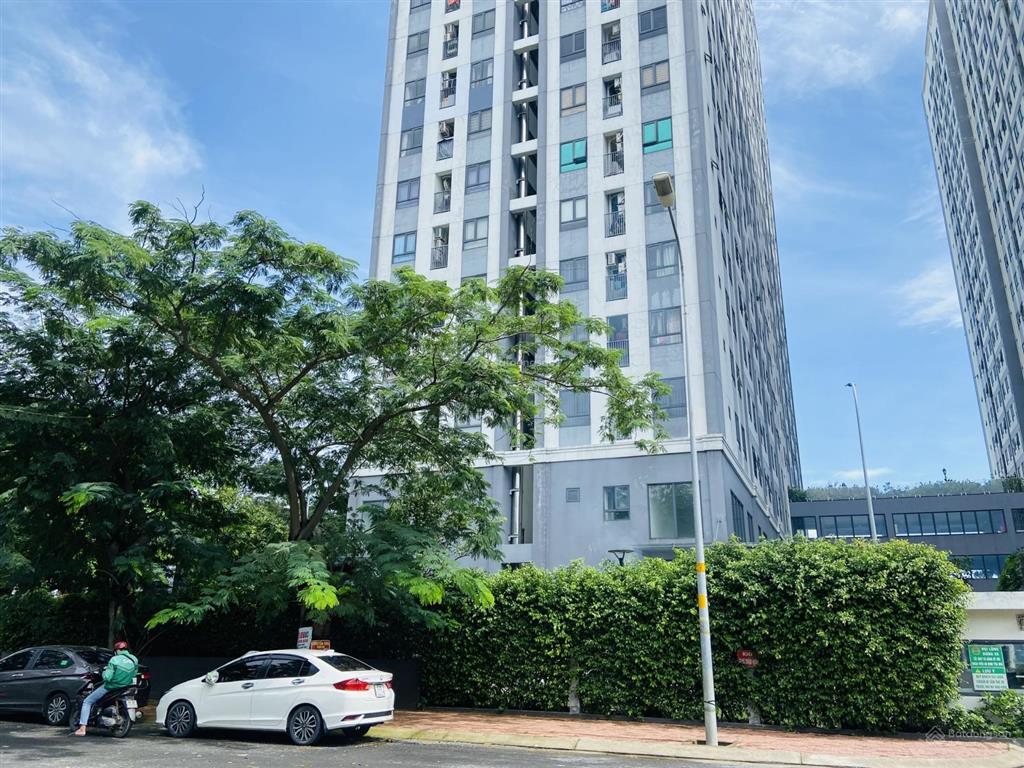 Bán căn hộ 2 phòng ngủ sài gòn intela, 55m2, giá 2,5 tỷ  0908 155 ***