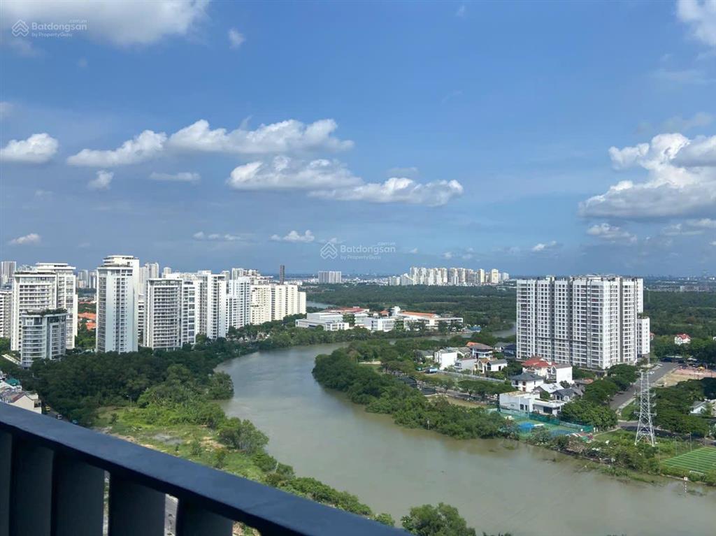 Chỉ với 5,5 tỷ có ngay căn hộ lavida plus, 2pn, full nội thất ngay đầu phú mỹ hưng  0908 155 ***