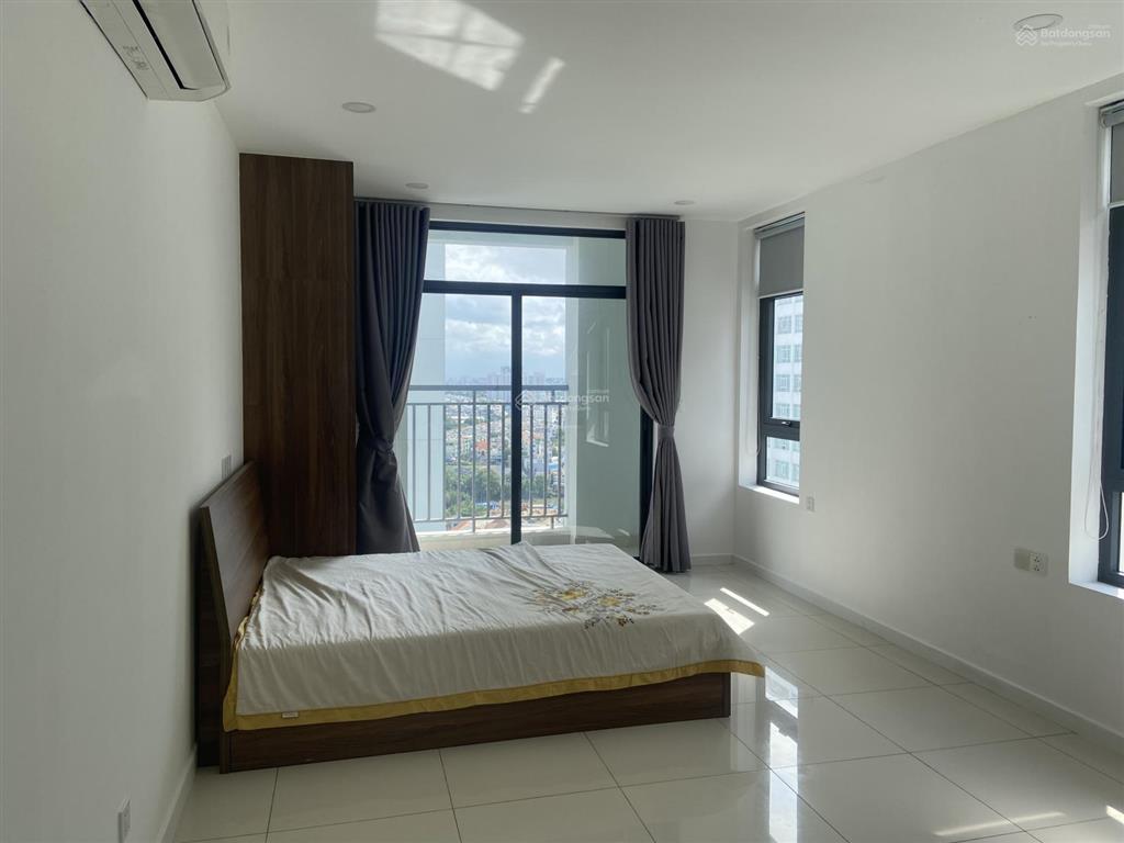 Bán officetel central premium, 854 tạ quang bửu, quận 8  đầy đủ tiện ích, có tttm  0908 155 ***
