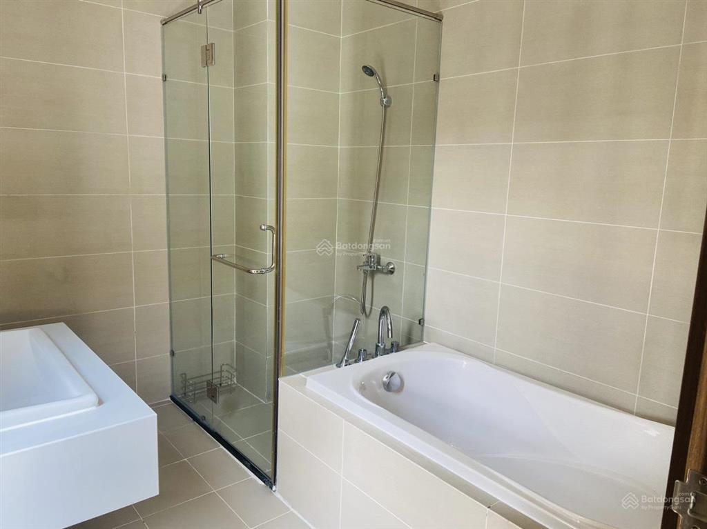 Cho thuê căn hộ 3pn chung cư de capella, 95m2, căn góc, có nội thất giá 20tr/tháng  0908 155 ***