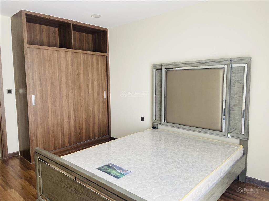 Cho thuê căn hộ 3pn chung cư de capella, 95m2, căn góc, có nội thất giá 20tr/tháng  0908 155 ***