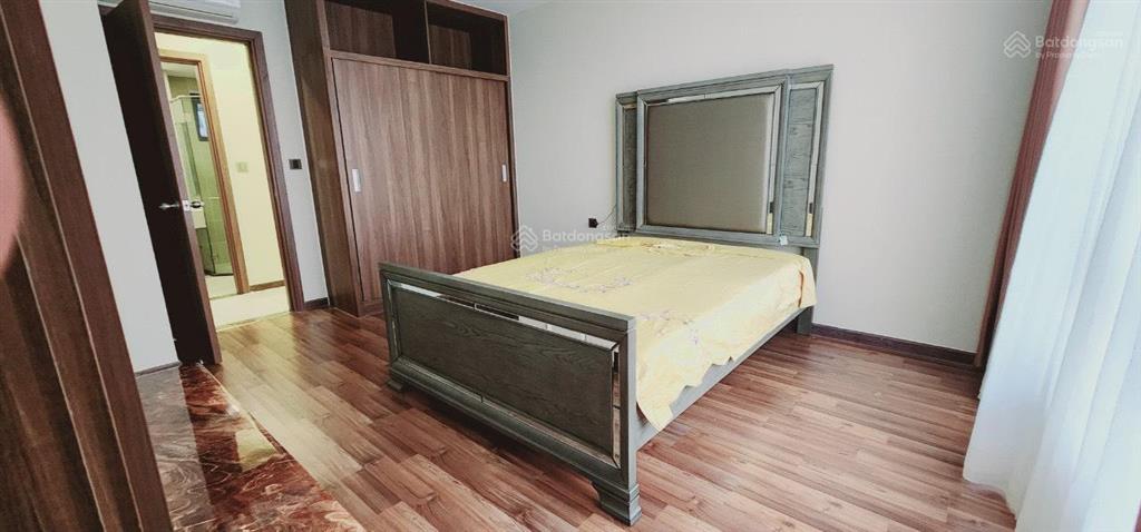 • cho thuê căn hộ 3 phòng ngủ chung cư de capella, 116 lương định của, full nội thất, nhà đẹp!
