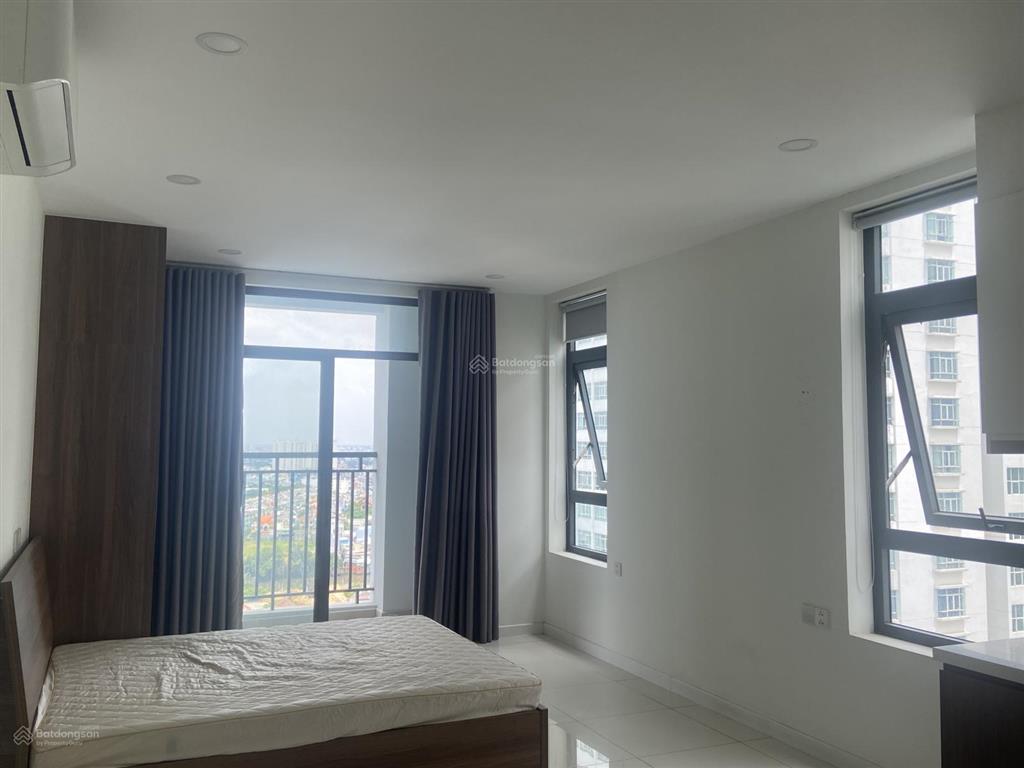 Bán officetel central premium, 36m2, căn góc, có nội thất, nhà mới đẹp  0908 155 ***