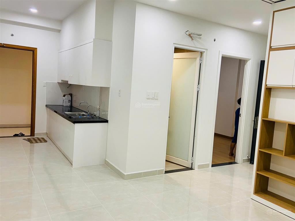 Bán căn hộ 2 phòng ngủ, chung cư sài gòn intela, diện tích 55m2, giá 2,4 tỷ  0908 155 ***