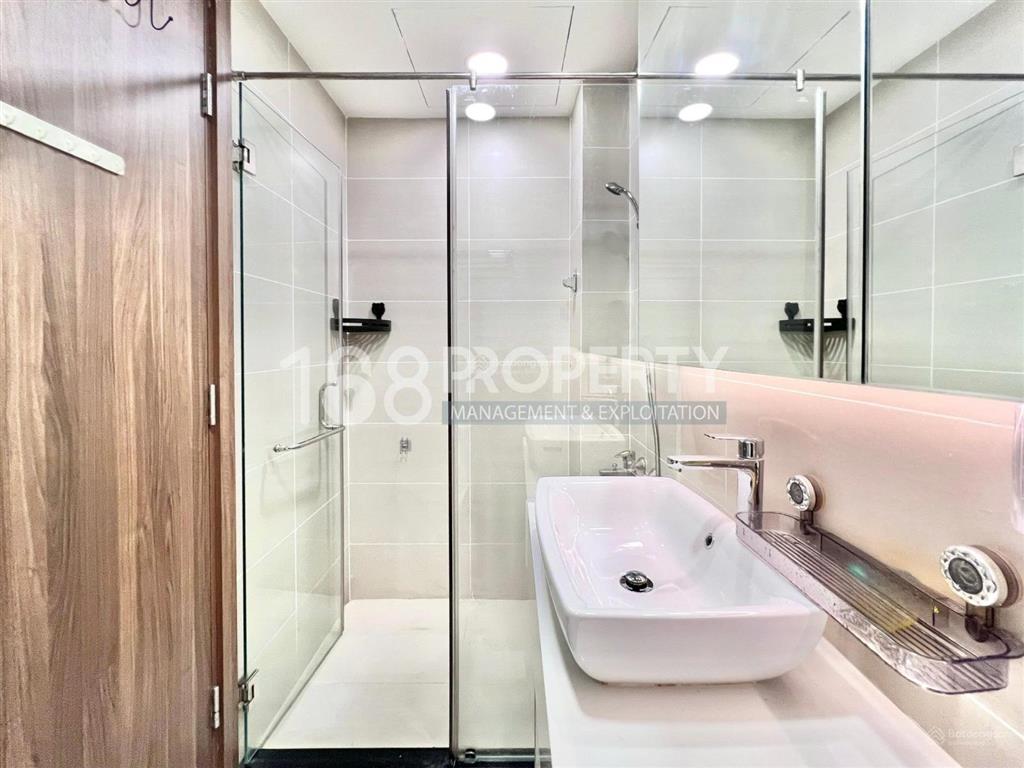 Cho thuê căn hộ 2pn de capella, nhà mới đẹp, giá 15 triệu  0908 155 ***