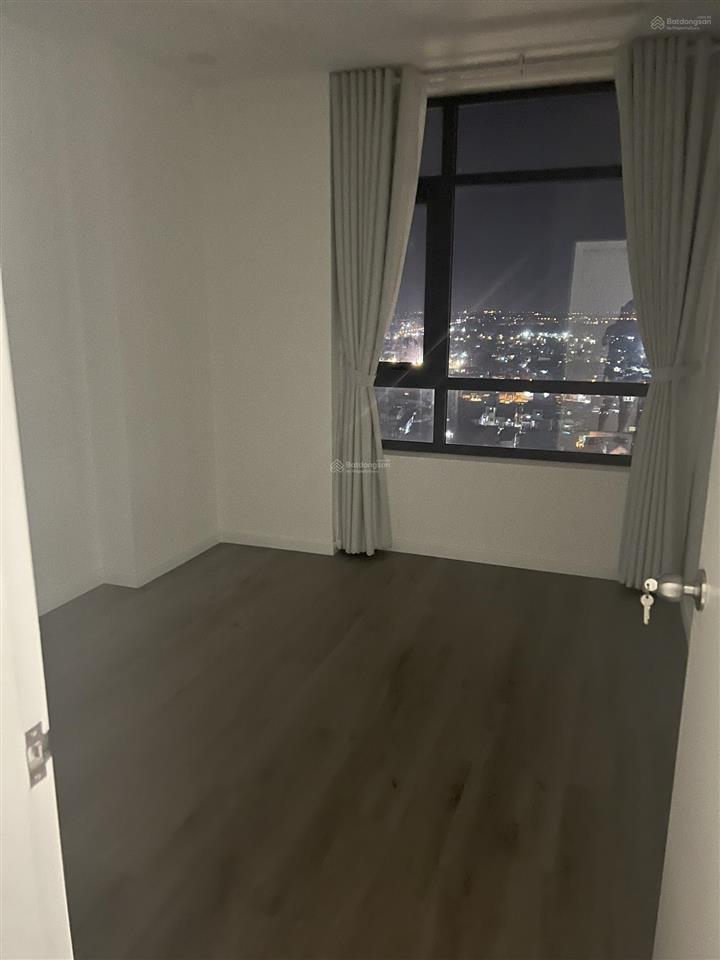 Bán căn hộ 3pn central premium, 854 tạ quang bửu, (quận 8), đã có sổ hồng, nhà mới view đẹp!