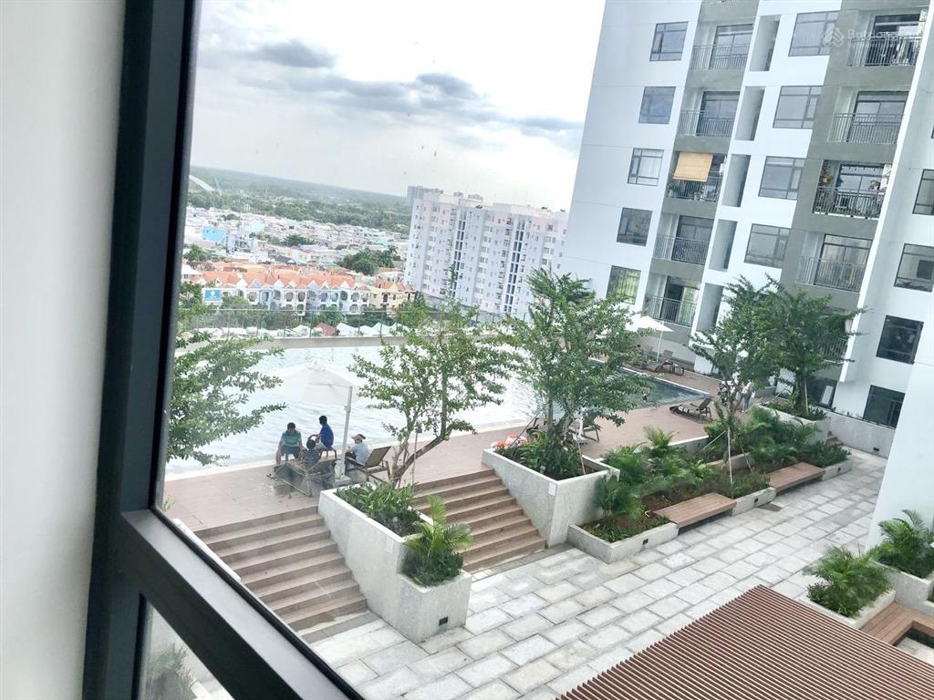 Bán officetel central premium, 854 tạ quang bửu, dt 39m2, view hồ bơi, nhà mới đẹp,  0908 155 ***