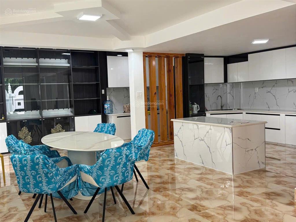 Bán biệt thự kdc 13e làng việt kiều, xã bình hưng, hồ chí minh, 203m2, căn góc!  0908 155 ***