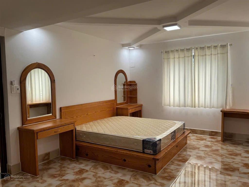 Bán biệt thự kdc 13e làng việt kiều, xã bình hưng, hồ chí minh, 203m2, căn góc!  0908 155 ***