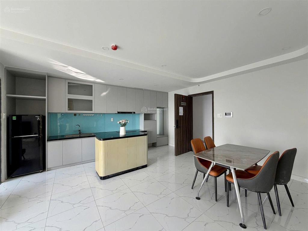 Bán căn hộ lavida plus đường nguyễn văn linh, phường tân hưng, quận 7, 96m2, full nội thất, 6,4 tỷ.