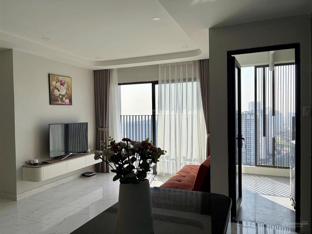 Bán căn hộ lavida plus đường nguyễn văn linh, phường tân hưng, quận 7, 96m2, full nội thất, 6,4 tỷ.