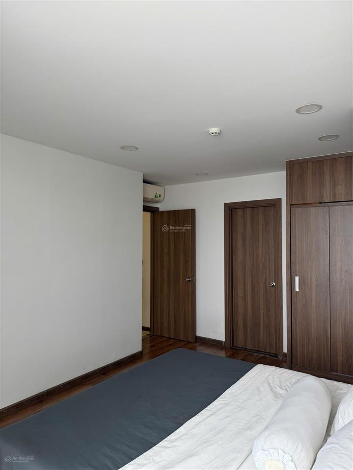 Bán căn hộ 2 phòng ngủ de capella, dt 82m2, nhà mới, view đẹp, giá 7,8 tỷ  0908 155 ***