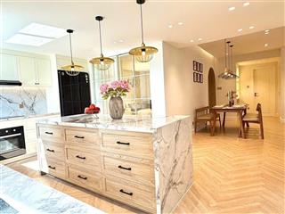 Bán gấp căn hộ cao cấp parkview phú mỹ hưng q7  dt 103 m2 giá 9.5 tỷ  0918 622 ***