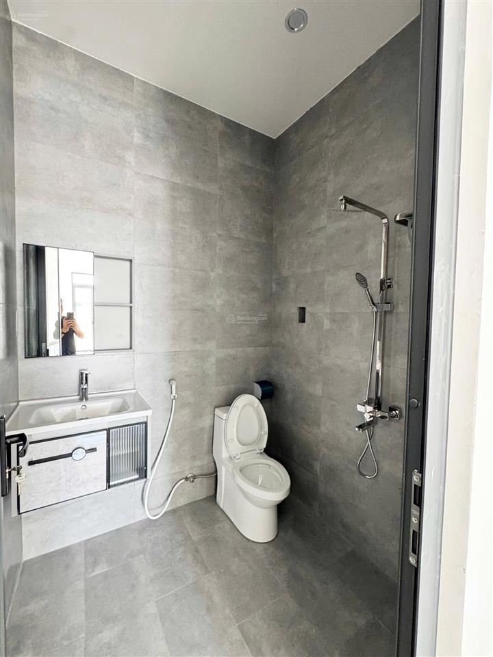 Bán nhà h đơk y wang nối dài, eakao, daklak. dt 78,6m2 2 lầu full nội thất chỉ 2,450 tỷ 0933 566 ***