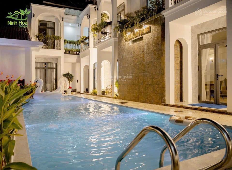 Bán biệt thự ninh hoa cư suê cư mgaả daklak dt 730m2 giá chỉ 13 tỷ xây siêu đẹp view hồ, đồi thông