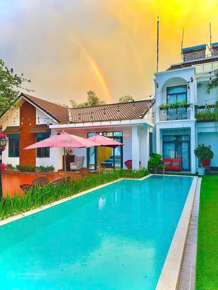 Bán biệt thự ninh hoa cư suê cư mgaả daklak dt 730m2 giá chỉ 13 tỷ xây siêu đẹp view hồ, đồi thông