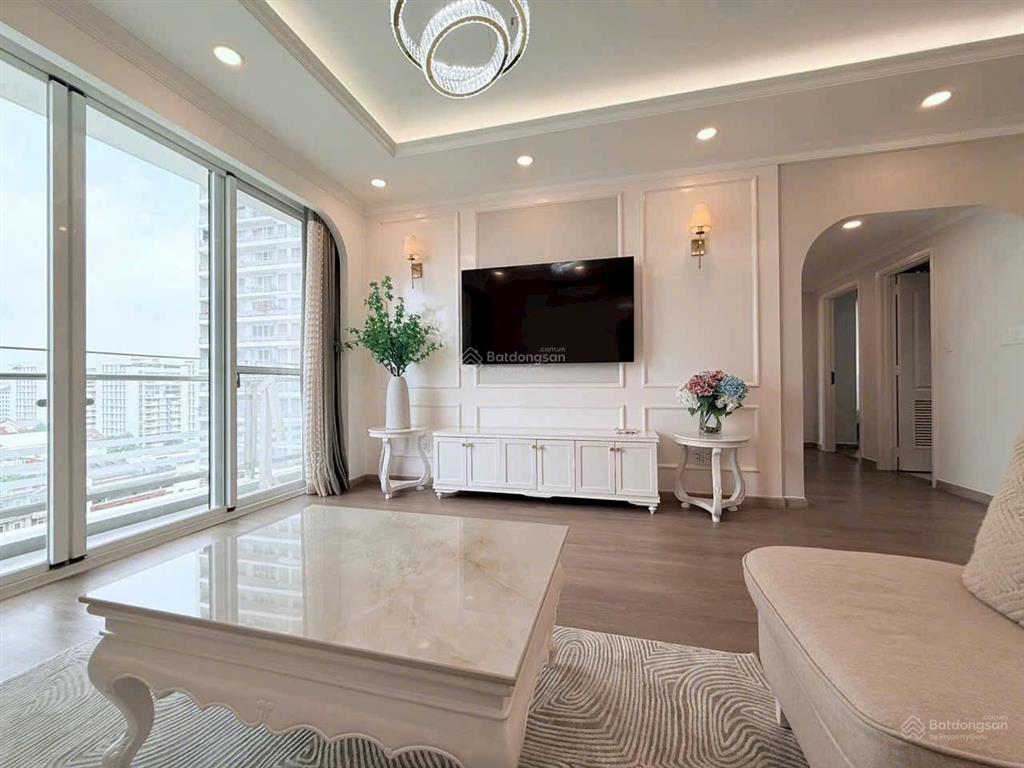 Cần bán căn hộ riverpark residence,pmh, dt 126m, 3pn,2wc, full nt, giá  15.8 tỷ ,  0917 479 ***