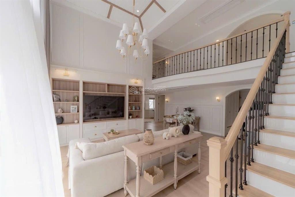 Bán duplex mỹ khánh 2a, dt 195m2, 3pn, 2wc, giá bán 13 tỷ,  0917 479 ***