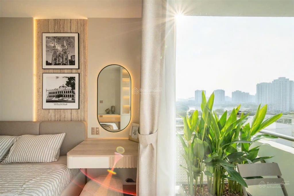 Cần bán gấp căn hộ grand view, phú mỹ hưng dt 118m 3pn, full nội thất, view thành phố, giá 10.8 tỷ