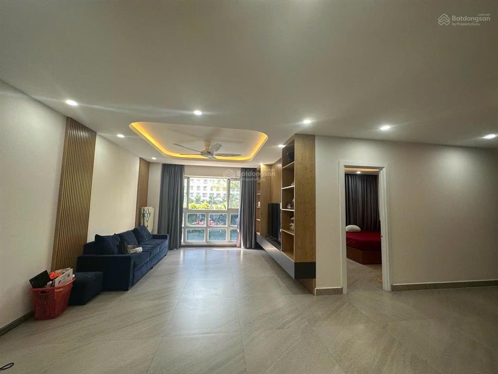 Cần tiền bán gấp happy valley, pmh, dt 135m, 3pn, full nội thất, giá bán 10,5 tỷ,  0917 479 ***